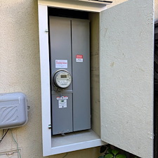 Emergency 200 Amp Service Upgrade After Tornado-Like Storm – 2024 Thumbnail